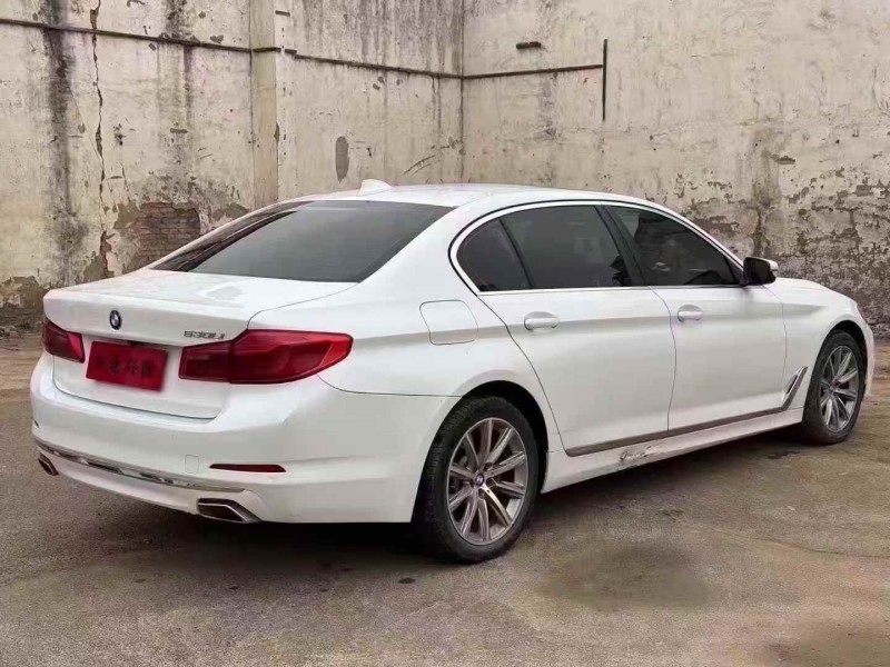 平顶山19年宝马5系7