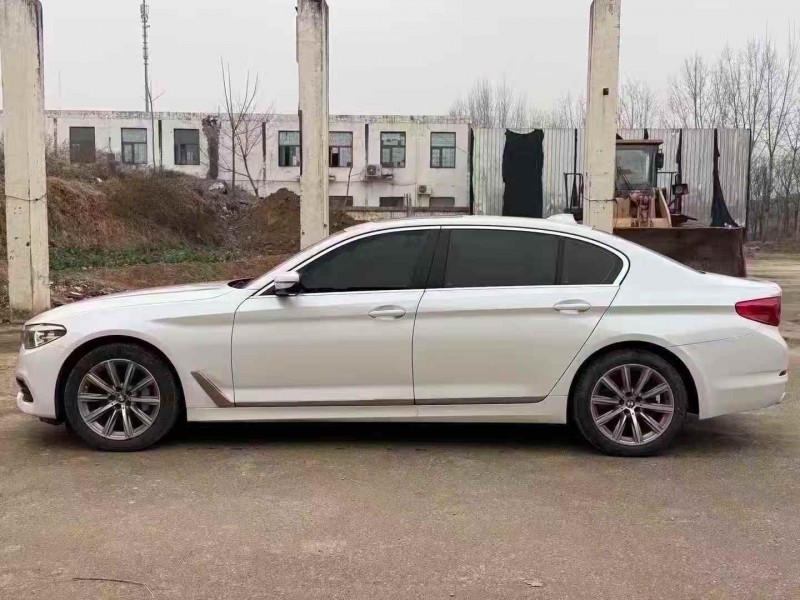 平顶山19年宝马5系8