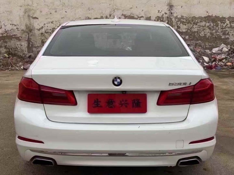 平顶山19年宝马5系9