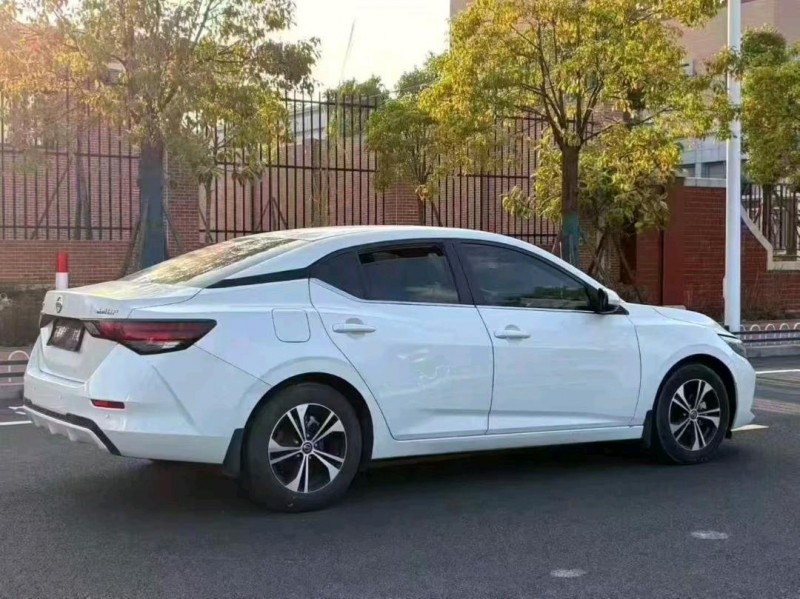 福州22年日产轩逸7