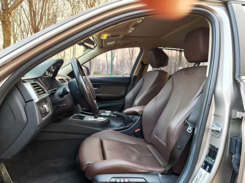 聊城19年宝马3系3