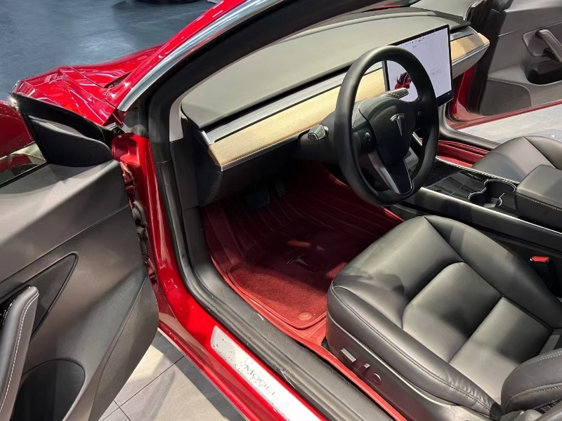 襄阳20年特斯拉MODEL 32