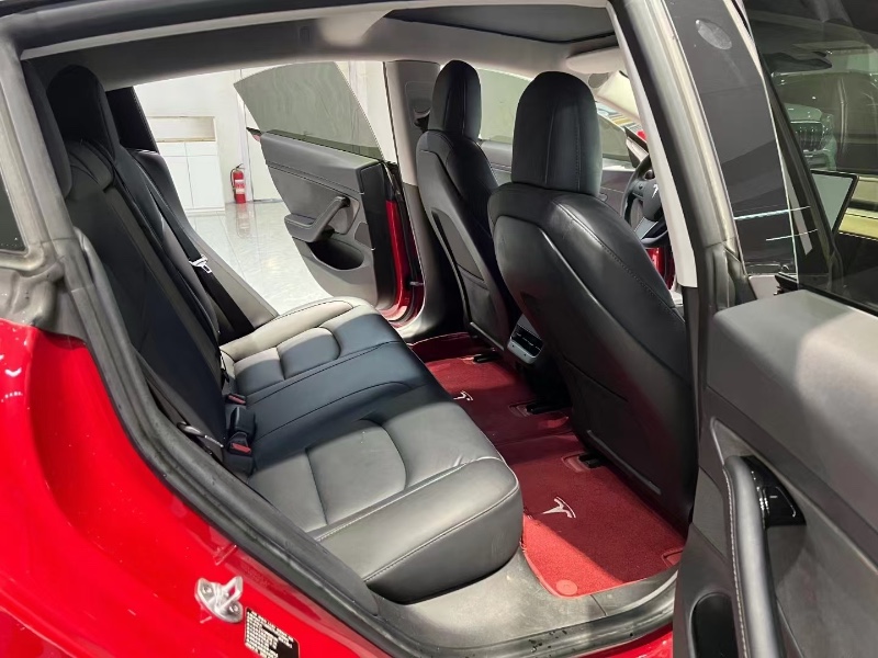 襄阳20年特斯拉MODEL 37