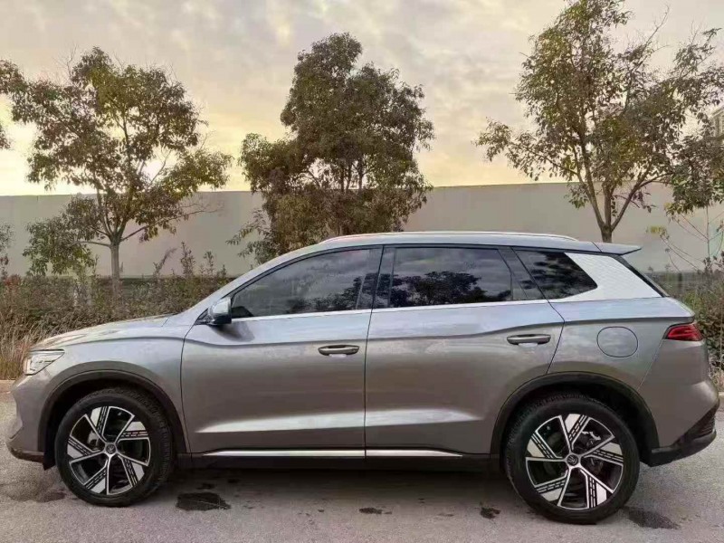 黄石23年比亚迪宋7