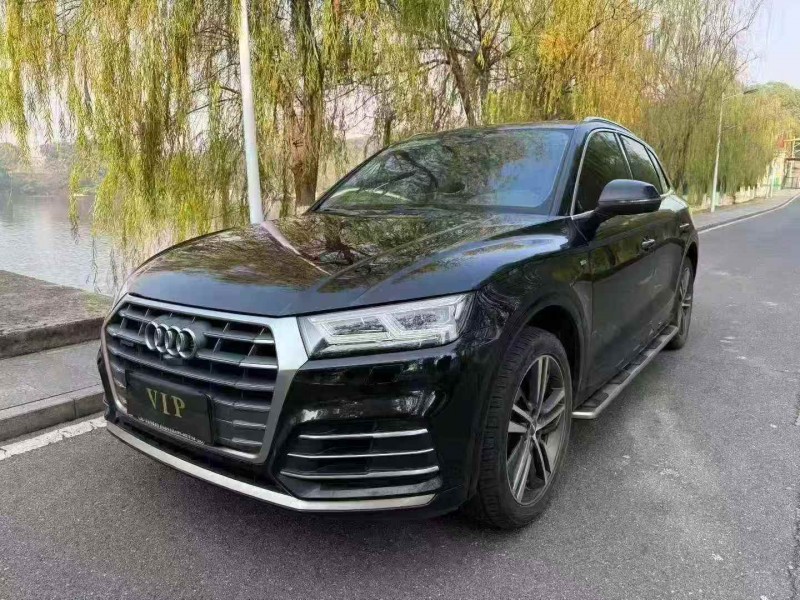 赣州21年奥迪Q53