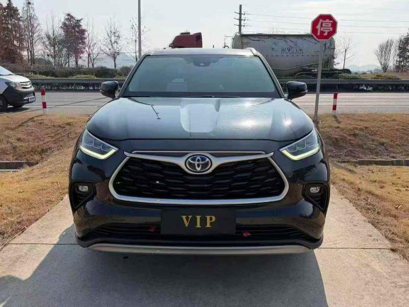 南通23年丰田汉兰达1