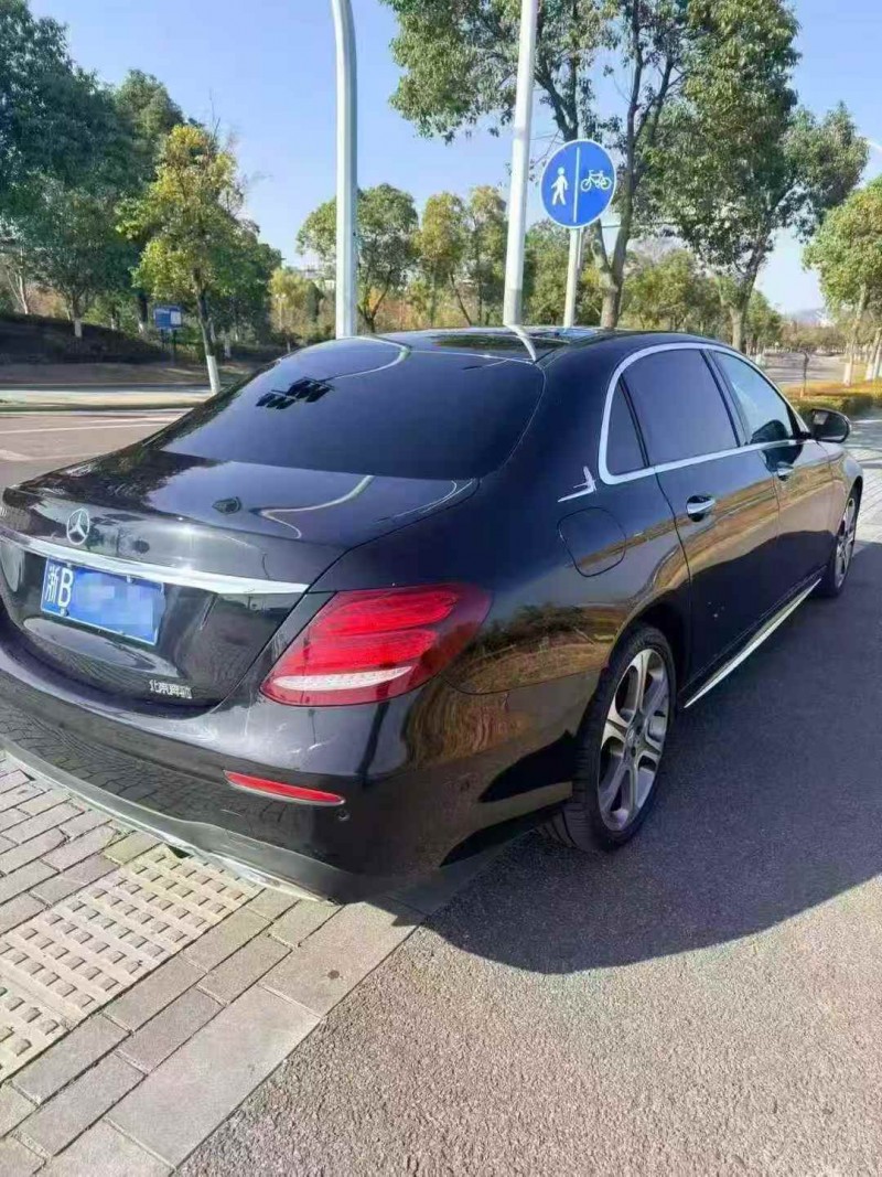 温州17年奔驰E7