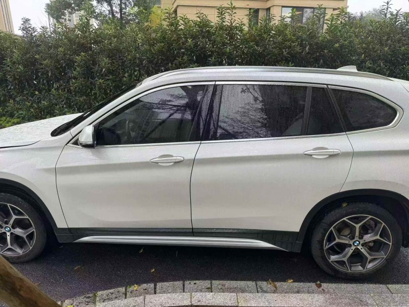 金华19年宝马X18