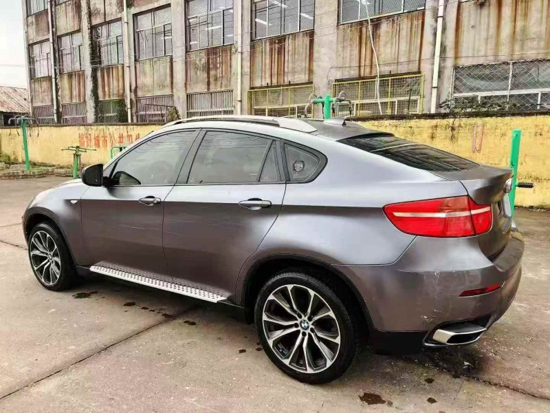 东营11年宝马X67