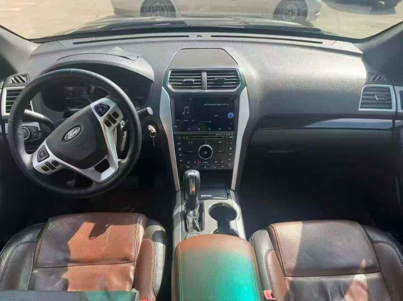 梧州15年福特探险者6