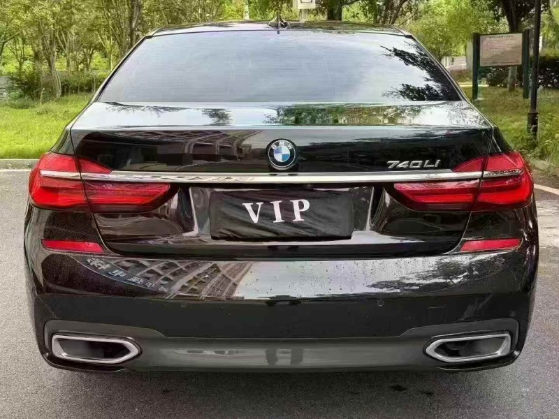 珠海17年宝马7系9