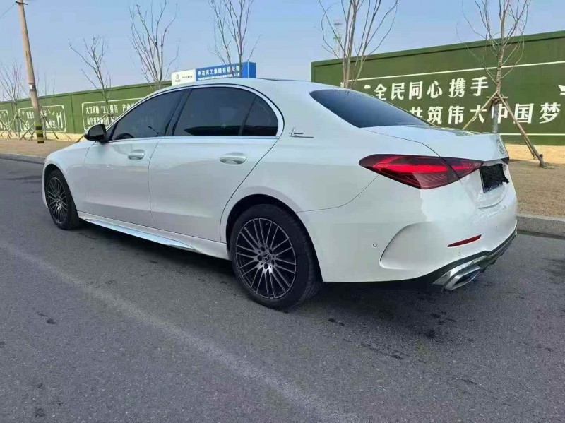 济南23年奔驰C8