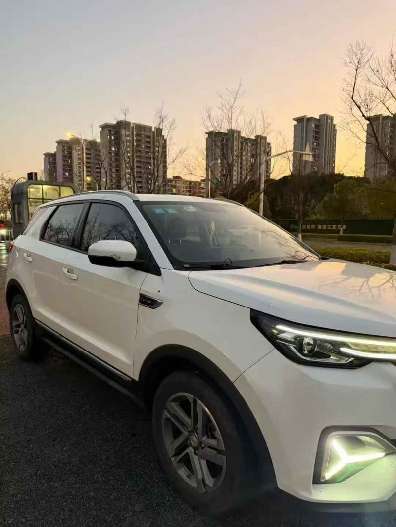 苏州20年长安汽车CS552