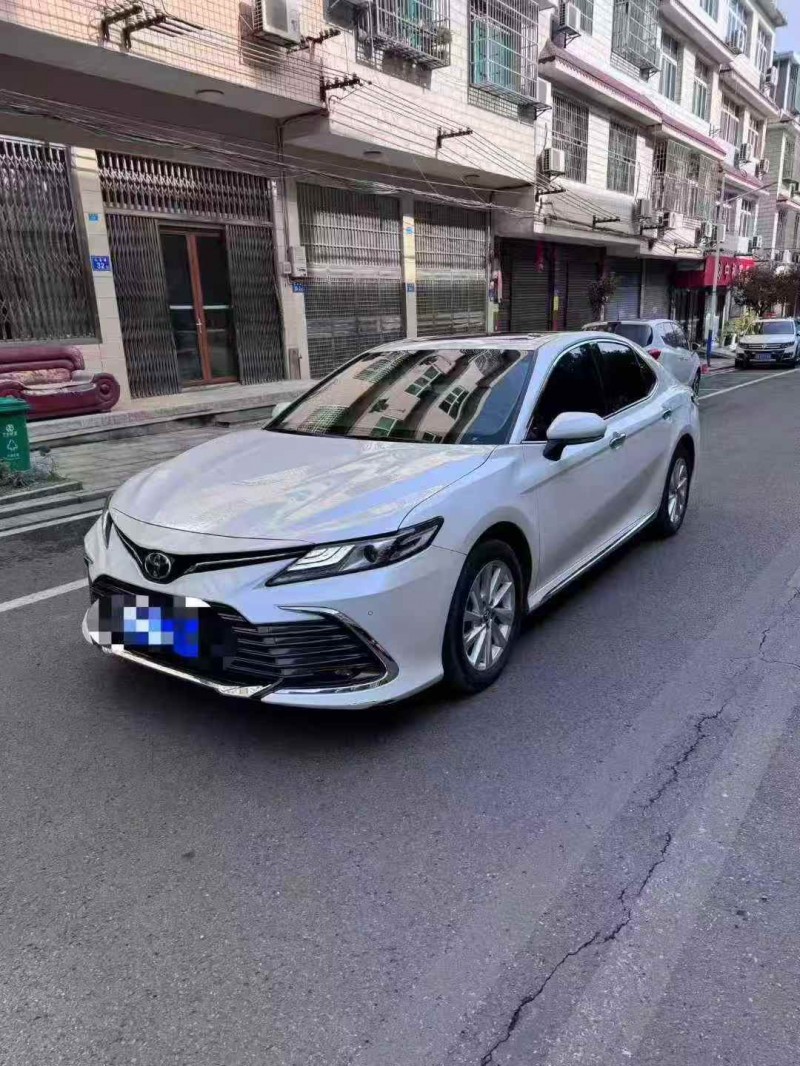 岳阳23年丰田凯美瑞2