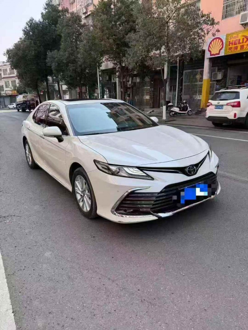 岳阳23年丰田凯美瑞3