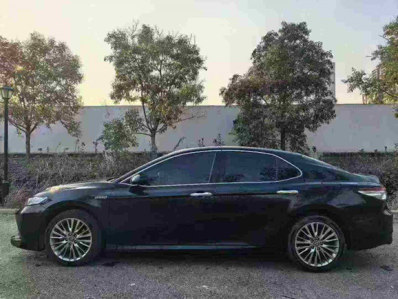 宜昌18年丰田凯美瑞7