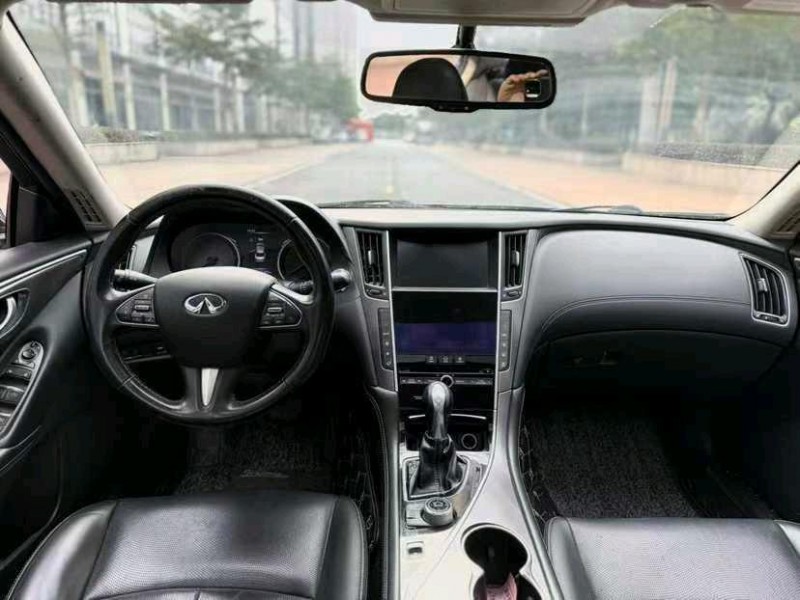 珠海17年英菲尼迪Q50L5