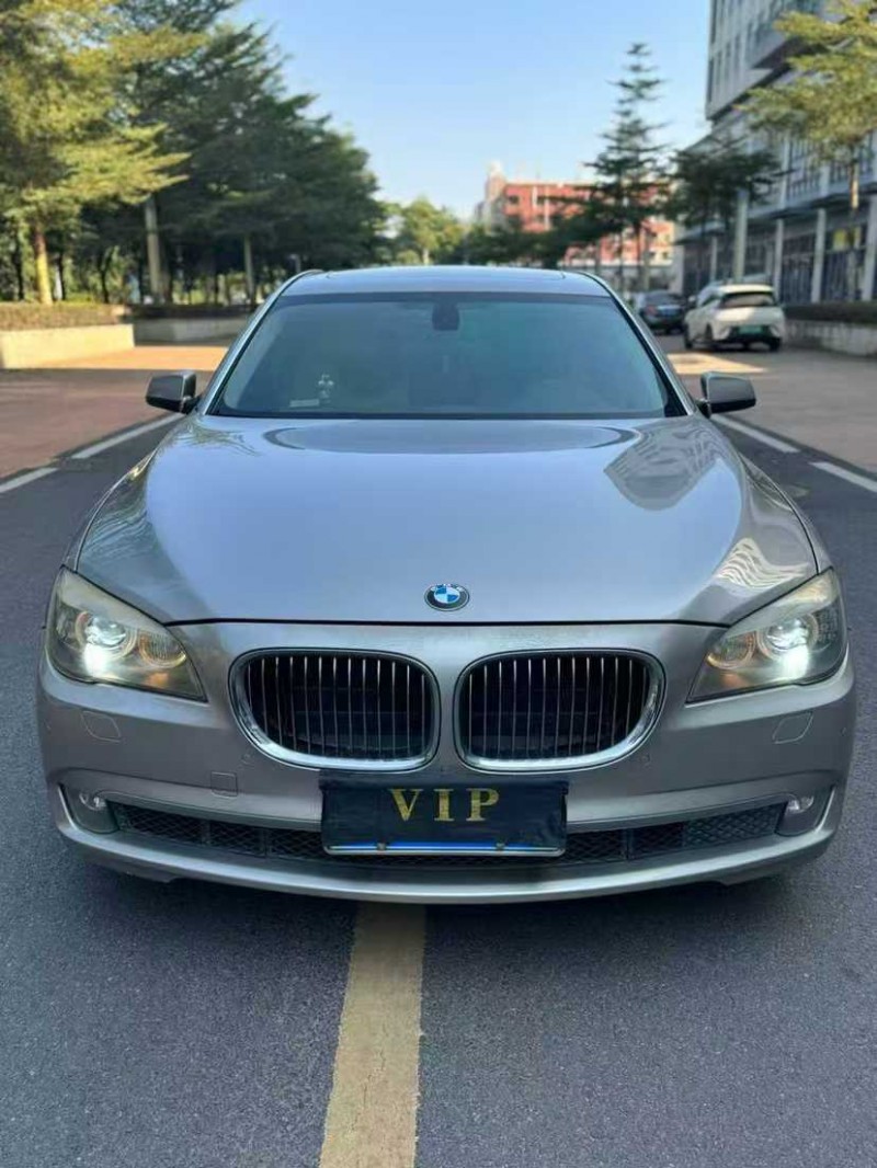 汕头12年宝马7系1