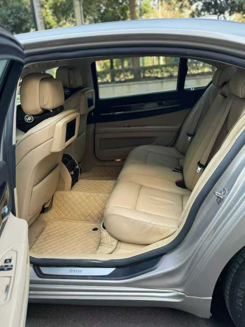 汕头12年宝马7系5