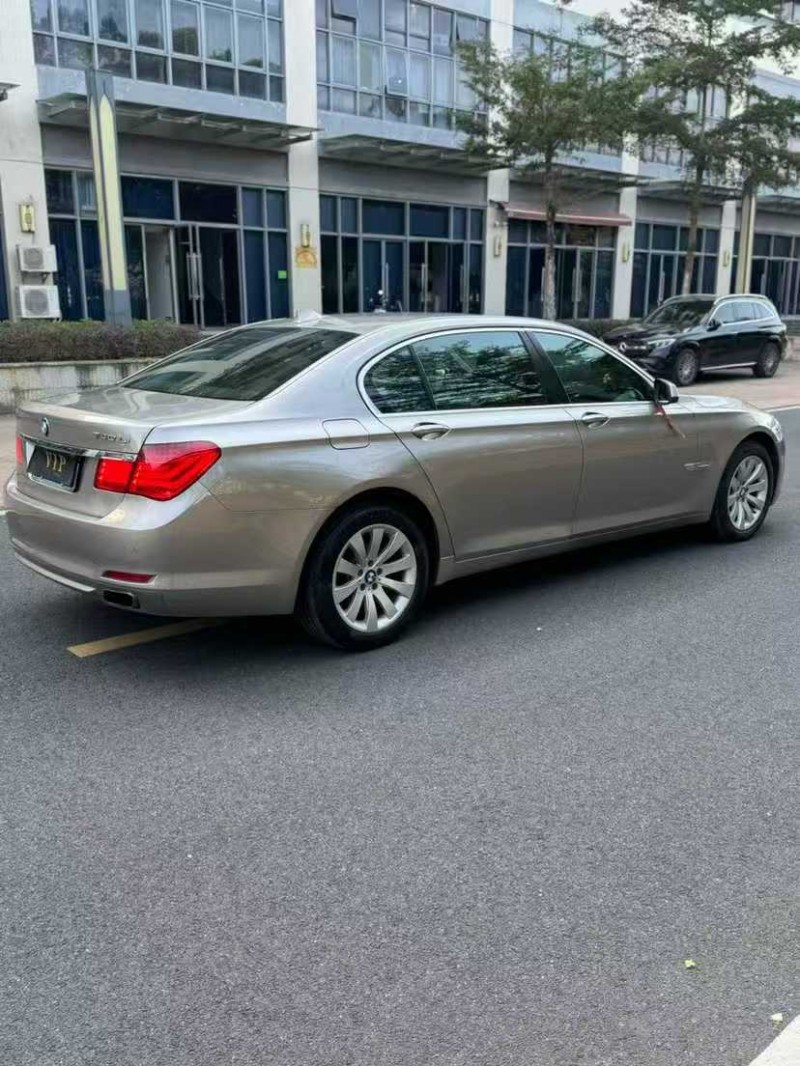 汕头12年宝马7系7