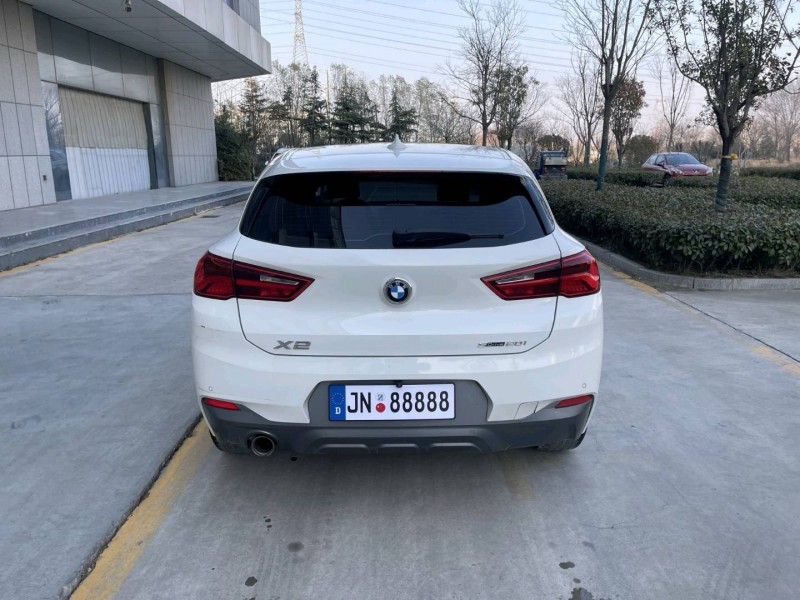 济宁19年宝马X29