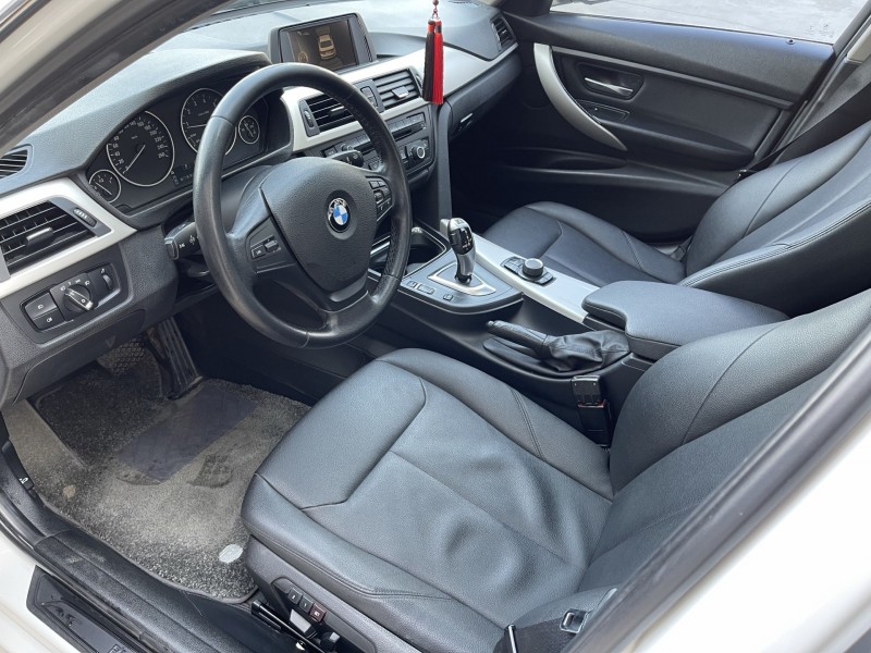 济宁15年宝马3系6