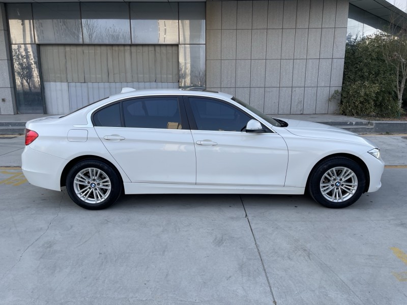 济宁15年宝马3系7