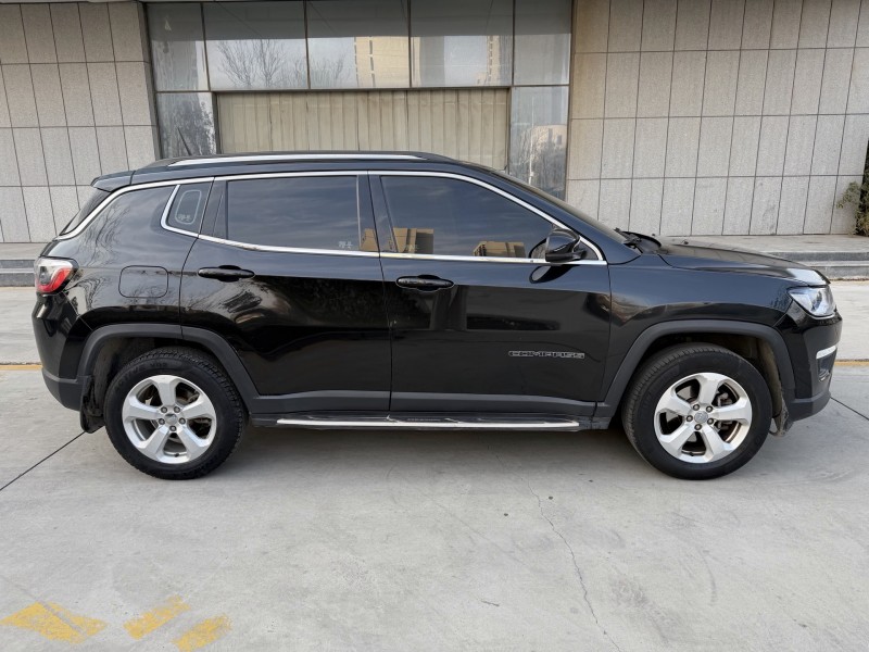 烟台17年Jeep指南者8