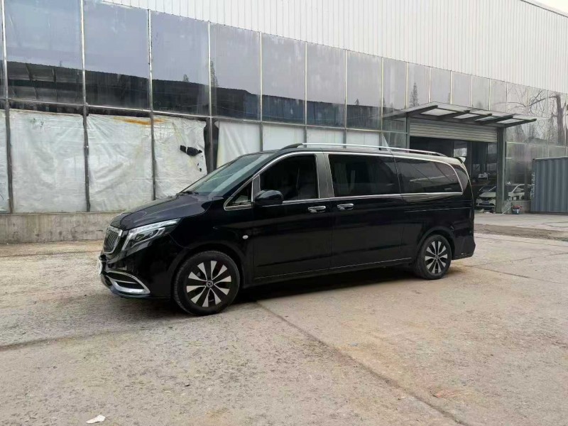 徐州22年奔驰威霆2