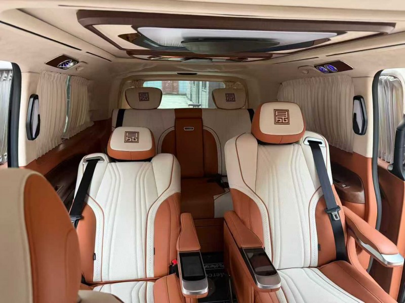 徐州22年奔驰威霆6