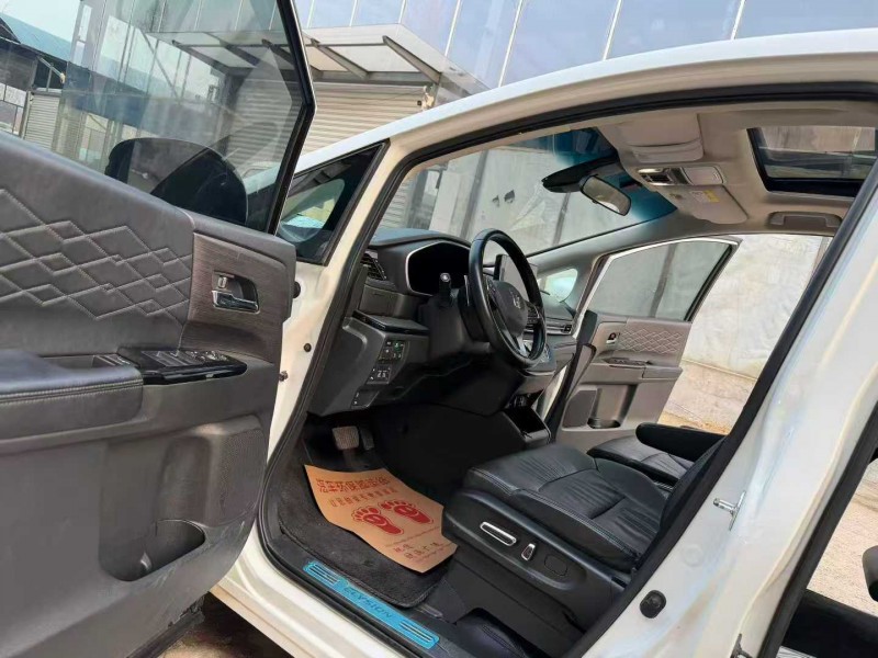 徐州23年本田艾力绅4