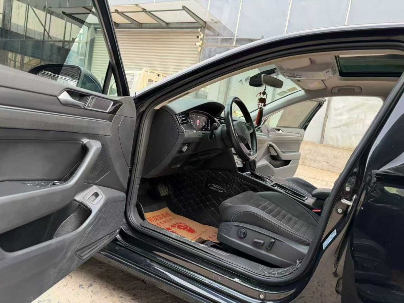 徐州21年大众迈腾4