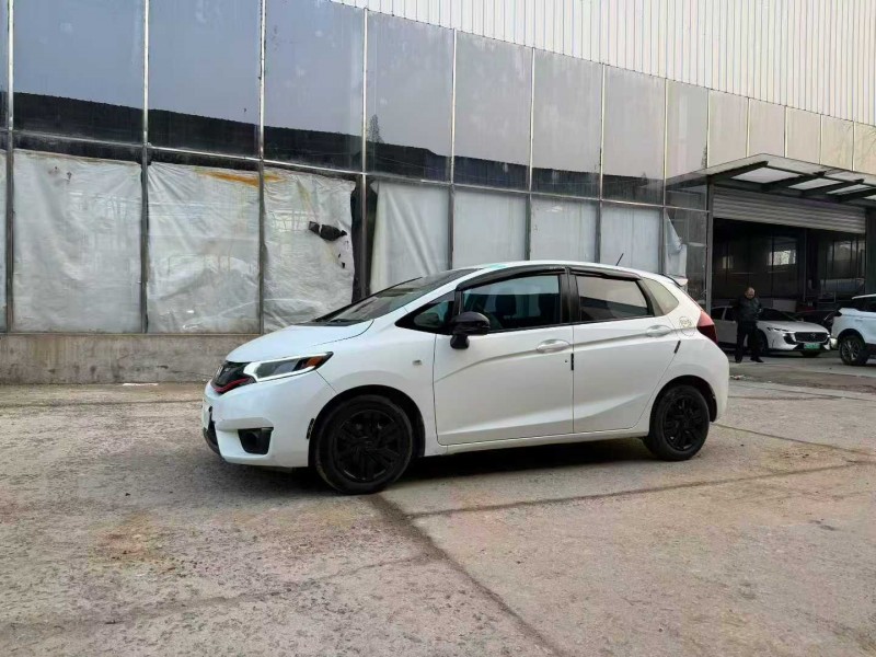 徐州17年本田飞度2