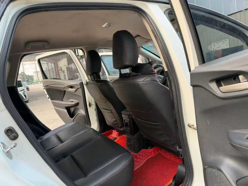 徐州17年本田飞度7