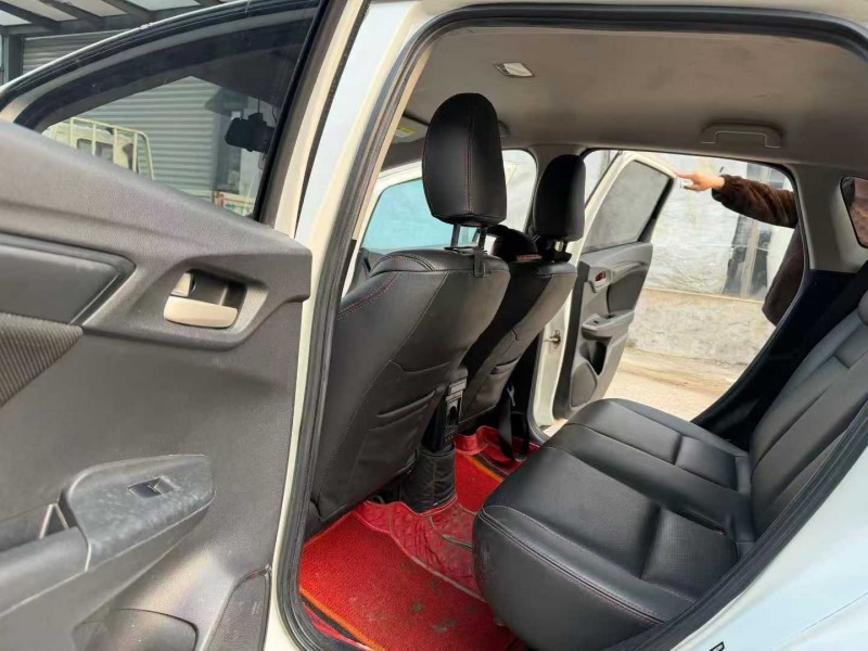 徐州17年本田飞度8