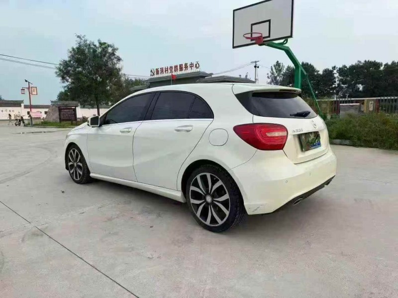 徐州16年奔驰A8