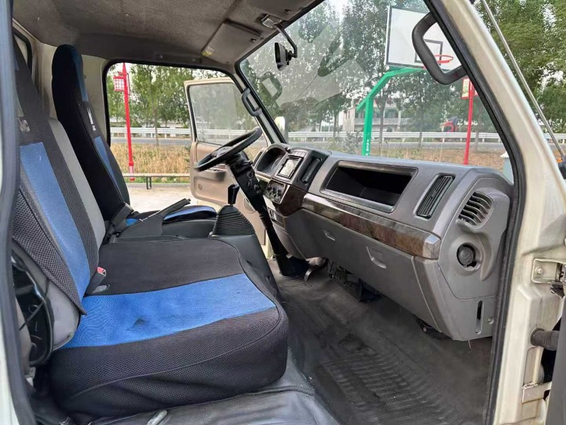 徐州17年江铃顺达4