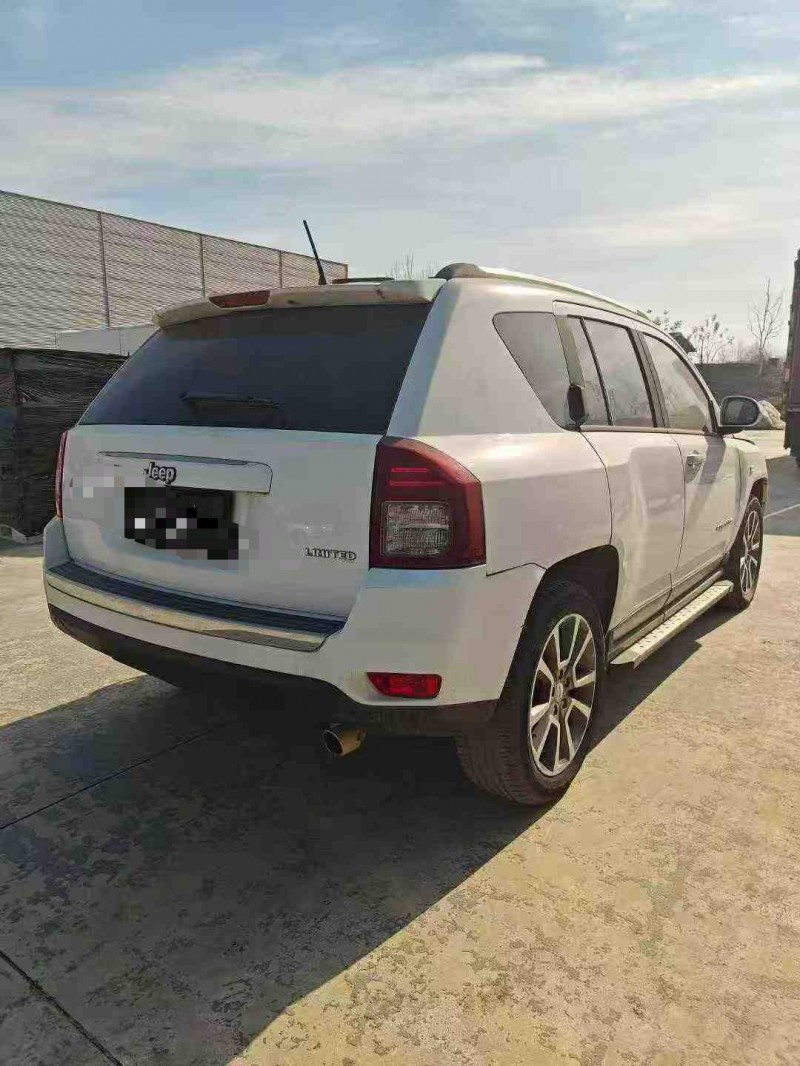 临沂14年Jeep指南者8