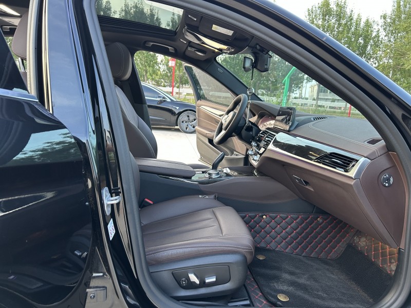 徐州20年宝马5系6