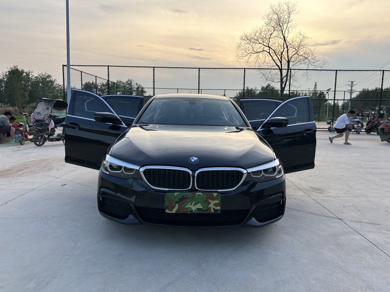 徐州20年宝马5系8