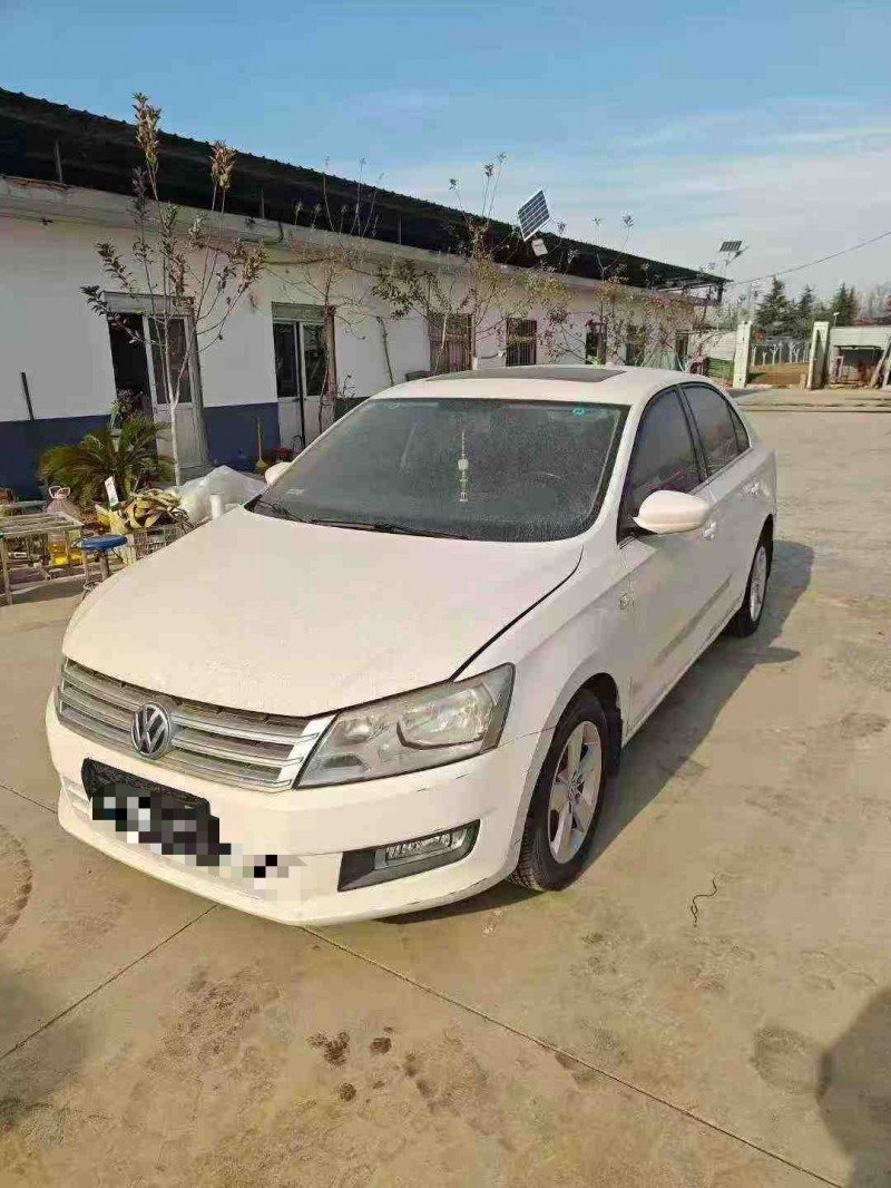 临沂14年大众桑塔纳3