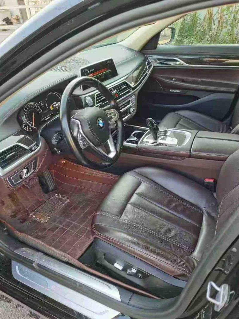 临沂17年宝马7系4