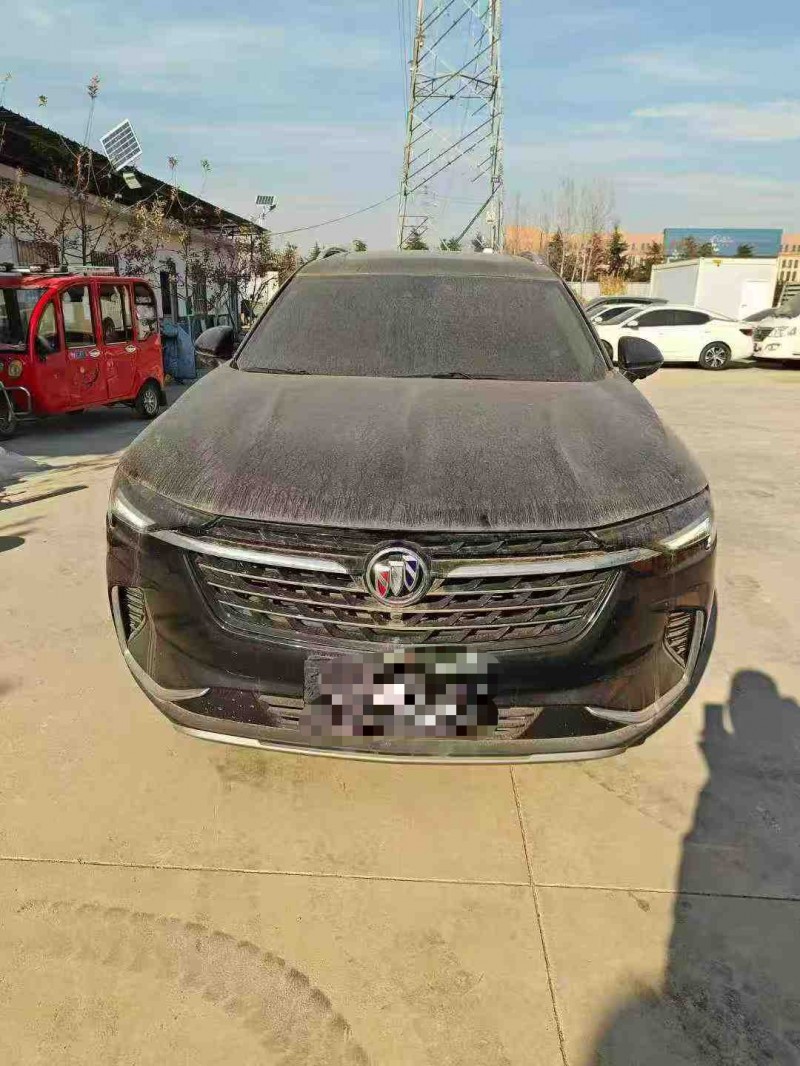 临沂22年别克昂科威1