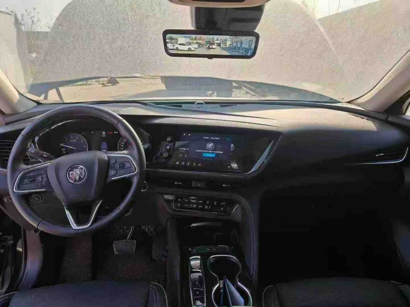 临沂22年别克昂科威6