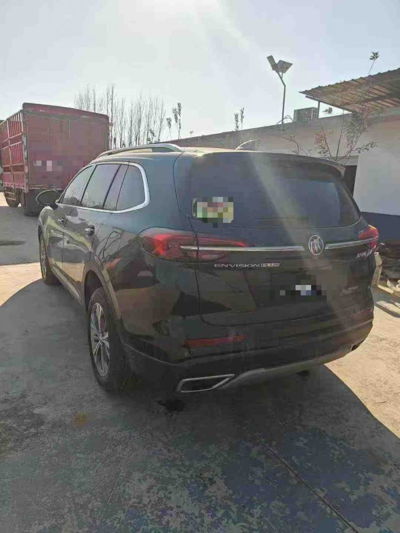 临沂22年别克昂科威8