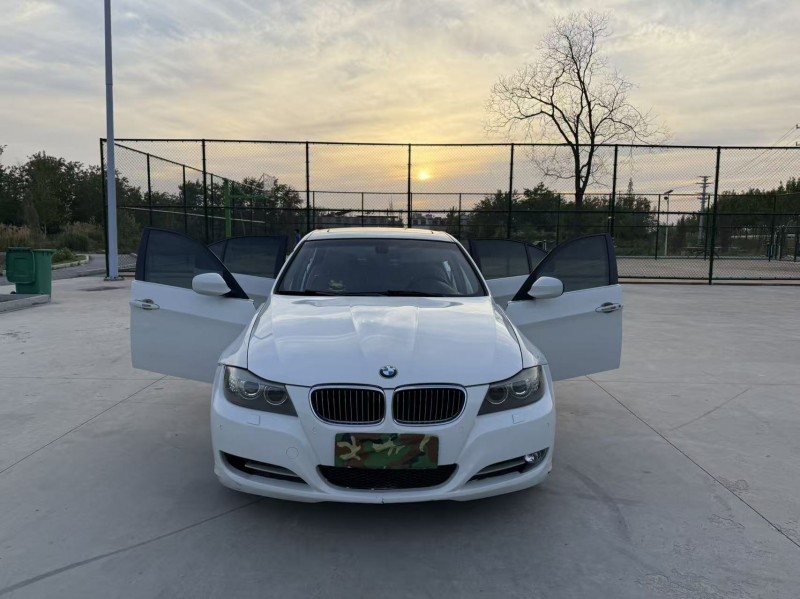 徐州11年宝马3系5