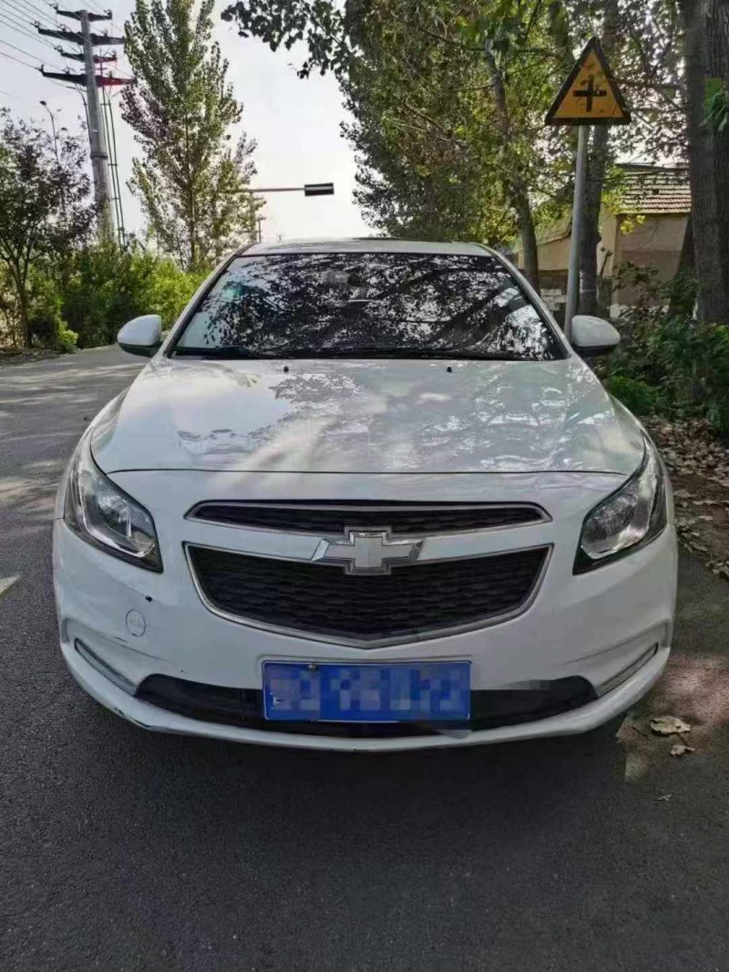 临沂17年雪佛兰科鲁兹1