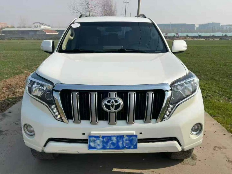 临沂13年丰田普拉多1