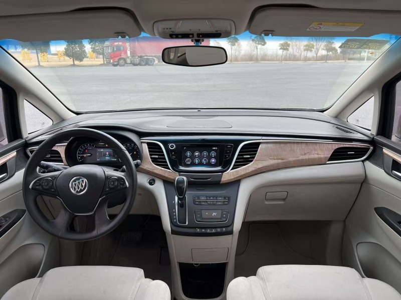 盐城17年别克GL87