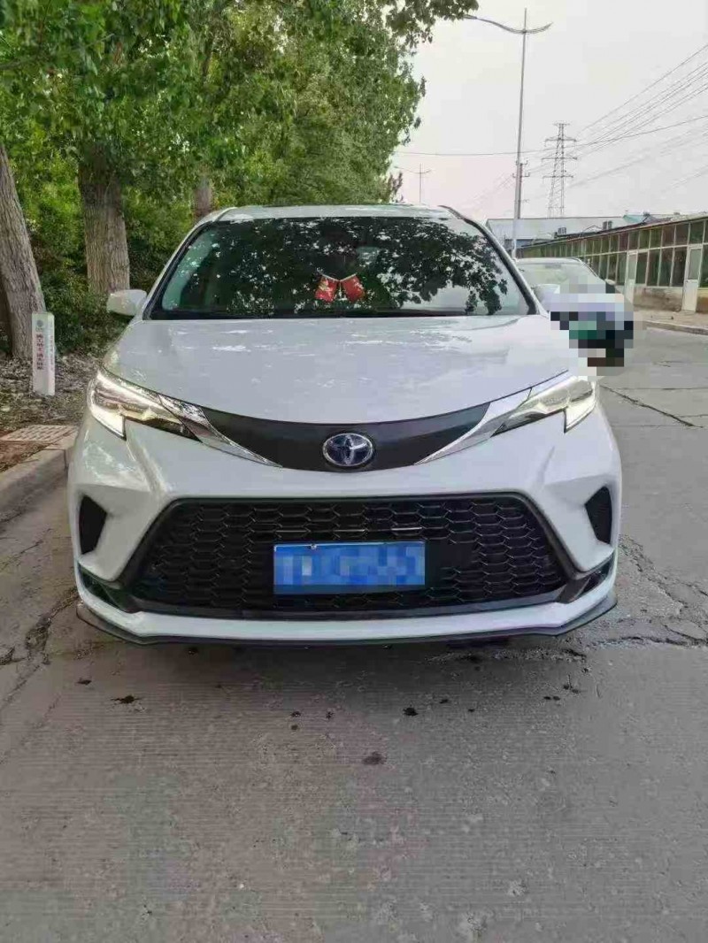 临沂24年丰田格瑞维亚1